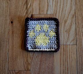 Posh Pooch Designs : Paw Print Graph Coaster Free Crochet Pattern and Graph | Posh Pooch Designs Paw Crochet, Crochet Dog Clothes, Quick Crochet Projects, Animal Knitting Patterns, Crochet Coaster Pattern, Crochet Washcloth, Crochet Cushions, Quick Crochet, Square Crochet