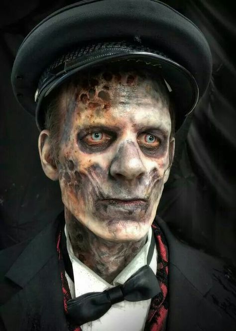 Hallowed be thy name. Intricate detail, and absolutely adore the close observation. Halloween Fx, Zombie Halloween Makeup, Spfx Makeup, Monster Makeup, Makeup Effects, Prosthetic Makeup, Special Makeup, Zombie Walk, Special Fx Makeup