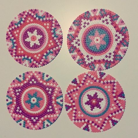 Facebook Analytics, Circle Mandala, Easy Perler Beads Ideas, Hama Beads Design, Perler Bead Templates, Hama Bead, Perler Crafts, Hama Beads Patterns, Diy Perler Beads