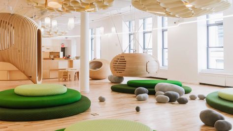 4 Amazing Kindergarten Designs from Around the World Giant Floor Cushions, Business Office Decor, Kindergarten Interior, City School, Interior Design Institute, Interior Design Programs, Kindergarten Design, Corporate Office Design, Bjarke Ingels