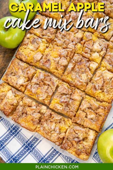 Cinnamon Caramels, Apple Bar Recipes, Plain Chicken Recipe, Cake Mix Bars, Caramel Apple Bars, Cake Bars Recipe, Caramel Apple Cake, Apples Cinnamon, Apple Pie Bars