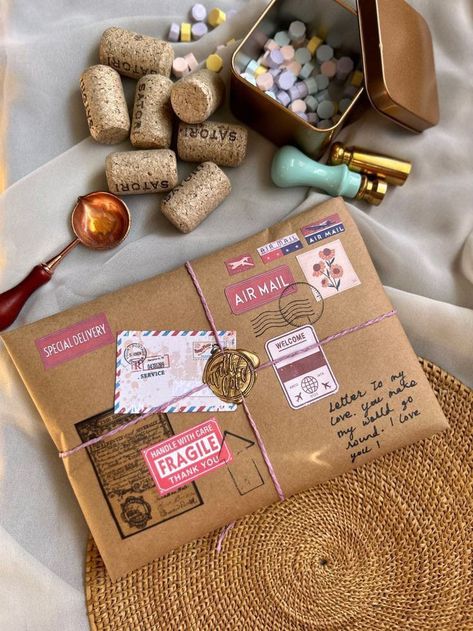 Penpal Package Ideas, Mail Gift Box Ideas, Mailed Birthday Gift Ideas, Wrapped Gifts Aesthetic Birthday, Ticket Gift Wrapping Ideas, Penpal Ideas Letters Aesthetic, Book Diy Ideas, Aesthetic Gift Wrapping, Book Aesthetic Sticker