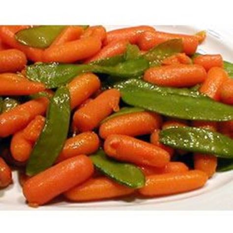 Honey Glazed Pea Pods and Carrots | "This is a fabulous recipe; simple and fast!" Peas And Carrots, Honey Glazed, Snow Peas, Glazed Carrots, Honey Glaze, Pea Pods, Carrot Recipes, Snap Peas, Vegetable Sides