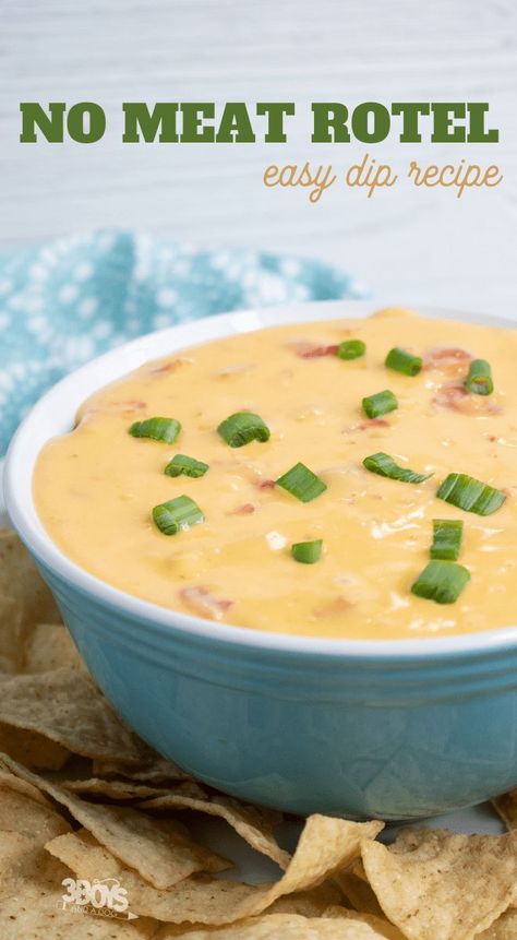 Turn a traditional RoTel dip into a meatless sensation!  Creamy cheese, tart tomatoes, and spicy green chilies combine for a perfect appetizer crunchy & salty tortilla chips in this No Meat RoTel Dip Recipe! #rotel #diprecipe #appetizer Rotel Dip No Meat, Easy Rotel Dip, Eat Appetizers, Superbowl Food Appetizers, Rotel Recipes, Best Dip Recipes, Rotel Dip, Cheese Tart, No Meat