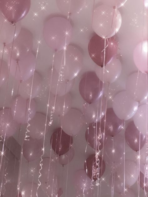 Pink Birthday Sleepover Ideas, Light Pink Birthday Theme, Summer Sweet 16 Dresses, Pink Bday Decorations, Pink Sweet 16 Ideas, Pink And White Sweet 16, Light Pink Sweet 16, Pretty In Pink Sweet 16, Pink And White Birthday Decor