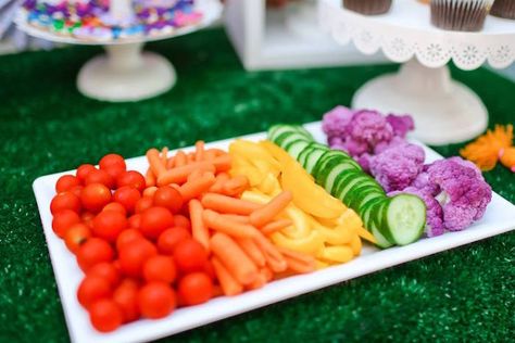 Pretzel Flowers, Trolls Party Food, Food Party Ideas, Trolls Birthday Party Ideas, Troll Party Theme, Trolls Birthday Party, Colorful Birthday Party, Rainbow Unicorn Birthday, Troll Party