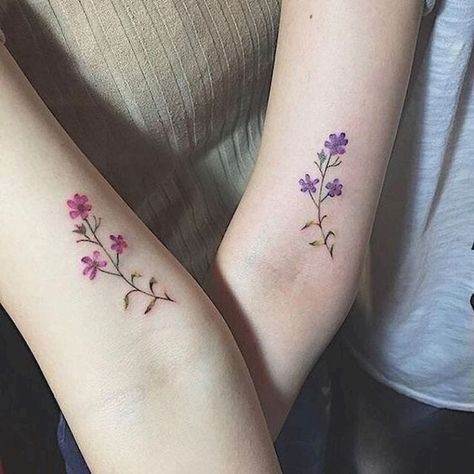 matching-tattoo-ideas-pink-purple-inside-arm-tattoos-grey-blue-blouses Best Friend Flower, Small Friendship Tattoos, Small Best Friend Tattoos, Inside Of Arm Tattoo, Sister Tattoo Designs, Tattoo Placements, Flower Tattoo Meanings, Matching Sister Tattoos, Small Flower Tattoos