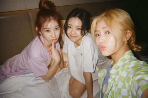 #itzy #kpop #idols Chuncheon, Guess Who, Kpop Girl Groups, K Idols, Instagram Update, Korean Girl, South Korean Girls, K Pop, Just In Case