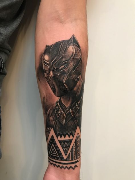 Black Panther Tattoo Marvel, Marvel Tattoo Sleeve, Black Panther Tattoo, Cuff Tattoo, Panther Tattoo, Egypt Tattoo, Armband Tattoo Design, Marvel Tattoos, Leg Tattoo Men