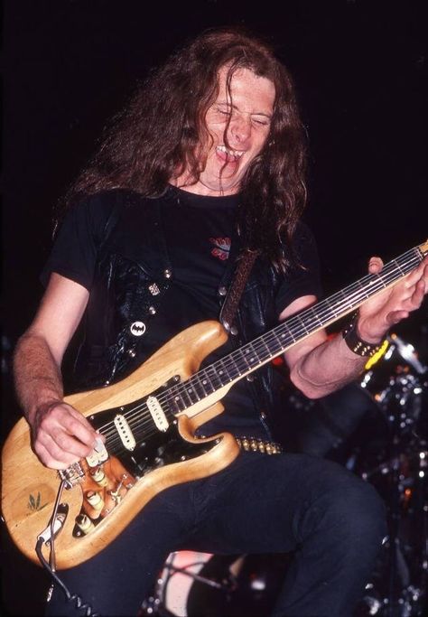 Fast Eddie Clarke Eddie Clarke, Born To Lose, Lemmy Kilmister, 24 December, Cleveland Rocks, 28 December, Heavy Metal Rock, Live Rock, Tech Blog