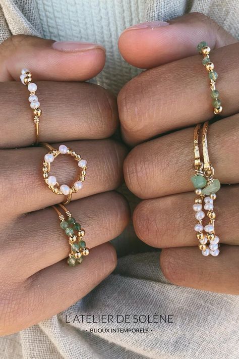 Diy Wire Jewelry Rings, Jewelry Making Rings, Diy Beaded Rings, Gelang Manik-manik, Diy Bijoux, Gelang Manik, Diy Bracelet Designs, Diy Wire Jewelry, Homemade Jewelry