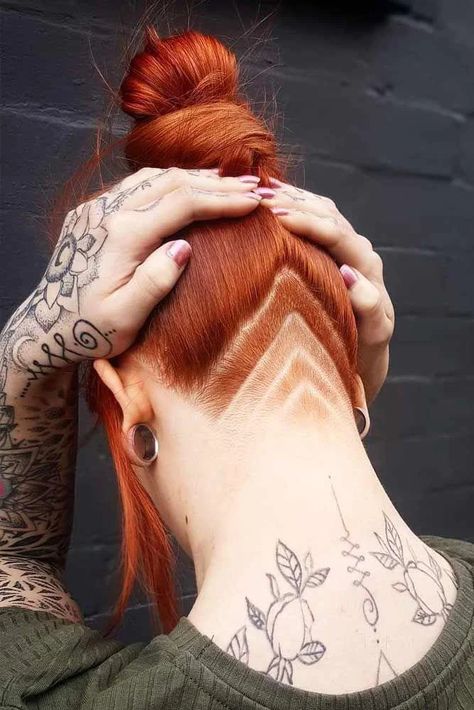 Best Undercut Hairstyles, Undercut Hair Designs, Pose Mode, Undercut Hairstyle, Undercut Hairstyles Women, Undercut Long Hair, Undercut Designs, Shaved Hair Designs, Trendy Haircuts For Women