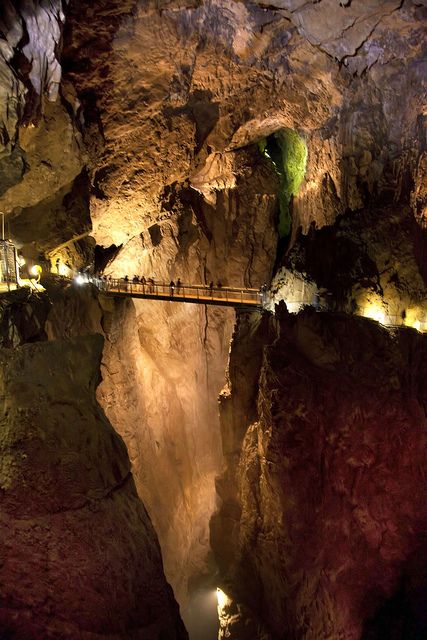 Škocjan Caves, Slovenia. How can anyone deny there is a divine creator!?  What an amazing God we have! Real Estat, Ljubljana, Palawan, A Bridge, Incredible Places, Macedonia, Places Around The World, Slovenia, Serbia