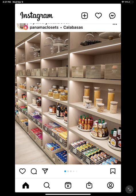 Kardashian Pantry, Beautiful Pantry, Jenner House, Perfect Pantry, House Smell Good, Pull Out Shelves, Small Pantry, Italian Home, Organization Inspiration