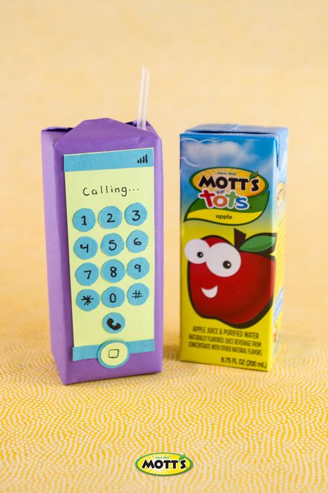 Phone Craft For Kids, Play Phone, Phone Craft, S Craft, Baby Art Projects, Diy Barbie Furniture, Juice Box, Scouts Crafts, Fine Motor Skills Activities