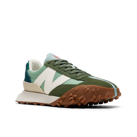 An updated twist on a 1970s archive-inspired design, the XC72V1 men's athletic shoe is loaded with contemporary style. Chrome-free suede and durable nylon uppers in heritage-inspired colors contribute to the progressive, fashion-forward look of these comfortable sneakers. | New Balance Unisex XC-72 in Green Synthetic, size 12.5 New Balance Xc 72, Dry Sage, Sneakers New Balance, Concept Car Design, Mens Athletic Shoes, Athletic Shoe, Mens Nike Shoes, Sneakers For Men, Sporty And Rich