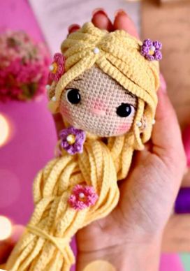 Crochet Rapunzel Doll, Disney Princess Crochet Patterns Free, Rapunzel Crochet Pattern Free, Tangled Crochet Pattern, Princesas Disney Crochet, Disney Crochet Patterns Free, Crochet Disney Princess, Heklane Igracke, Crochet Rapunzel