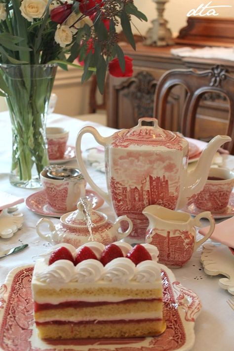 Regency Tea Party, Tea Party Birthday Ideas, Valentines Tea Party, Valentine Tea, Tea Decor, Unique Tea, Afternoon Tea Parties, Party Inspo, Coffee Aesthetic