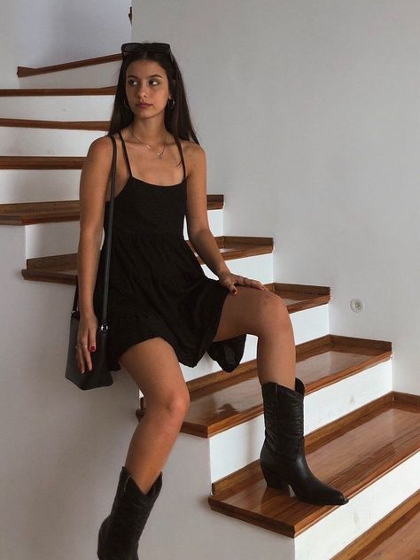 Black Cowgirl Boots Outfit, Black Cowgirl Outfit, Cowboy Boots Outfit Summer, Dress And Cowboy Boots Outfit, Black Cowboy Boots Outfit, Summer Boots Outfit, Western Boots Outfit, Cowboy Boot Outfits, Black Cowgirl Boots