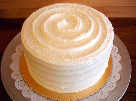 The “Whiteout Cake” Swirl Cake Design, Good Cake Recipes, Bakery Style Cake, Swirl Cake, 18th Bday, Eat Cookies, Birthday Desserts, Cake Craft, Buttercream Cakes