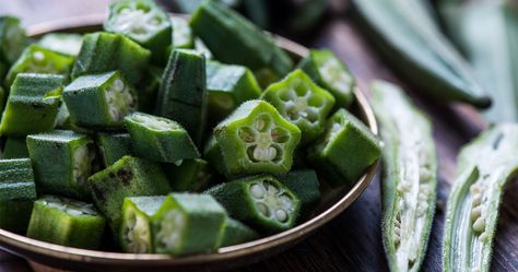 Okra has an undeserved bad rap. Typically, when tell people I’m cooking with okra, they make a face and tell me about their one bad okra experience. Well sure, probably because of how it  was prepared! Indeed, you can’t just munch on raw okra or nuke it; a bit of finesse is necessary to get it right. Okra Health Benefits, How To Cook Okra, Fresh Okra, Okra Benefits, Cholesterol Lowering Foods, Low Cholesterol, Idee Pasto Sano, Lower Cholesterol, Cholesterol Levels