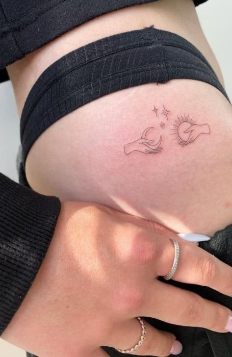 Minimalist Hip Tattoo, Moon Hip Tattoo, Inner Thigh Tattoos, Hip Tattoo Ideas, Flower Hip Tattoos, Hip Tattoo Designs, Hip Tattoo Small, Hip Thigh Tattoos, Hip Tattoos Women