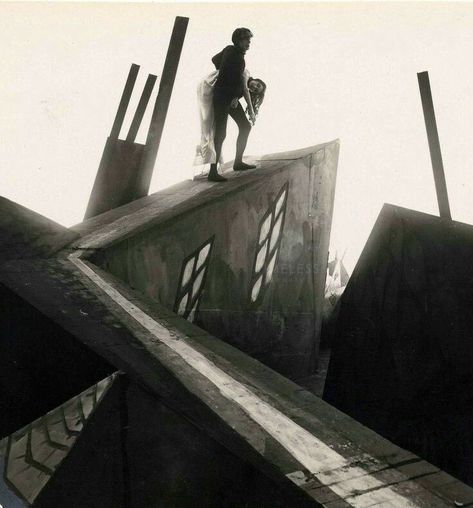 German Expressionism Film, Dr Caligari, Silent Horror, Art History Lessons, Set Design Theatre, German Expressionism, History Quotes, Viking History, Silent Film