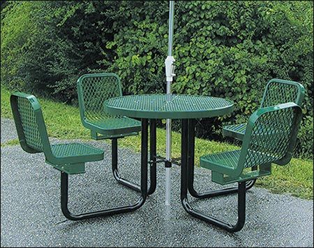 Metal Picnic Table, Metal Picnic Tables, Round Picnic Table, Iron Furniture Design, Table With Chairs, Picnic Table Bench, Outdoor Restaurant Design, Steel Table Base, Welded Furniture