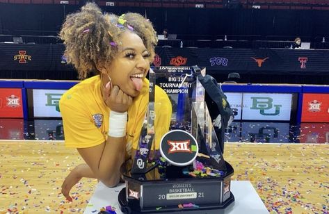 Didi Richards, Sporty Spice, Baylor University, Wnba, Womens Basketball, Photography Women, Just Girly Things, Photography Inspo, Girly Things