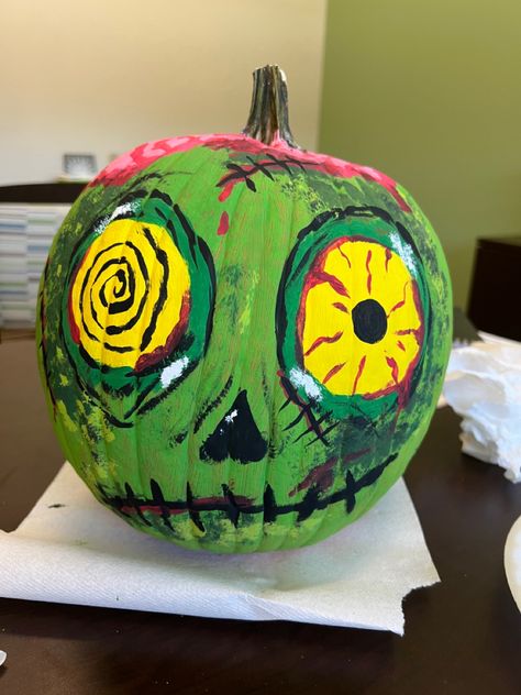 Pumpkin Painting Ideas Zombie, Brain Pumpkin Painting, Zombie Painted Pumpkin, Red Pumpkin Painting Ideas, Zombie Pumpkin Painting, Pumpkin Carving Alternatives, Pumpkin Competition, Pumpkin Board, Cute Painted Pumpkin Ideas