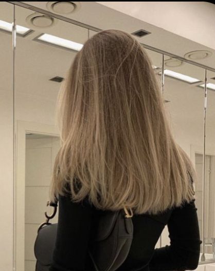 Perfect Blonde Hair, Brown Hair Looks, Hair Blond, Perfect Blonde, Dirty Blonde Hair, Dark Blonde Hair, Blonde Hair Inspiration, Haircuts Straight Hair, Hair Images