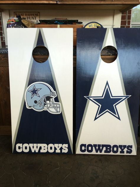 Dallas cowboys Cornhole Board Plans, Cornhole Lights, Dallas Cowboys Decor, Corn Hole Boards, Cowboy Crafts, Corn Hole Diy, Cornhole Designs, Cooler Painting, Cowboy Design