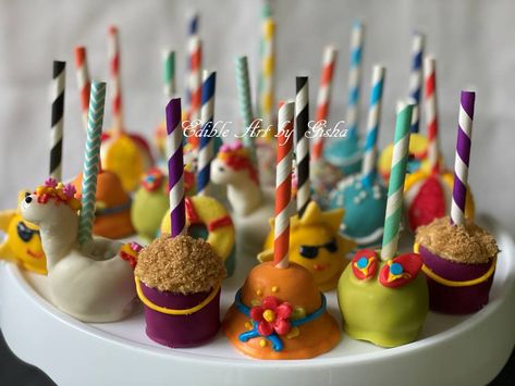 Pool Party cake pops Pool Theme Cake Pops, Pool Party Cake Pops, Pool Theme Cake, Pool Party Cake, Cute Cake Pops, Pool Party Cakes, Pool Cake, Pool Party Kids, Birthday 24