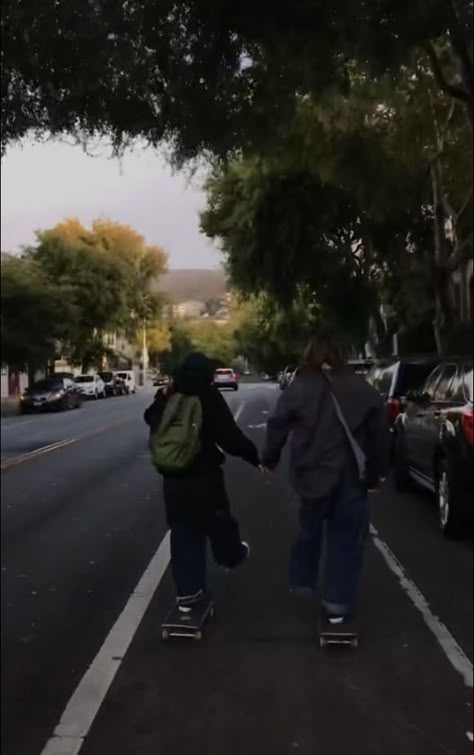 Skateboarding Aesthetic, Skate Vibes, Skateboard Aesthetic, You Are My Moon, I Need Friends, Skater Aesthetic, Image Swag, Bike Lane