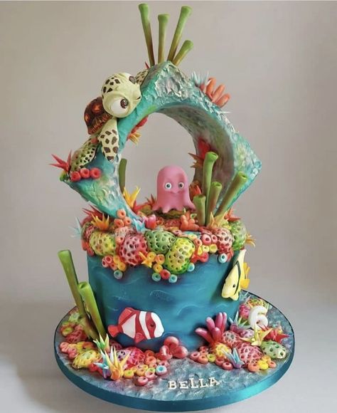 Fondant Fish, Ocean Birthday Cakes, Marine Cake, Coral Cake, Underwater Birthday, 8th Birthday Cake, Dino Cake, Sea Cakes, Creative Cake Decorating