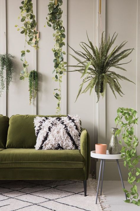 plants, please! Green Couches, Green Sofa Living, Green Couch Living Room, Green Sofa Living Room, Green Couch, Lounge Ideas, Green Sofa, Green Room, Room Color Schemes