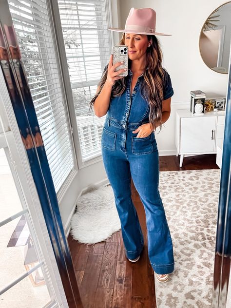 Jean Jumpsuits For Women, Denim Jumpsuit Outfit Fall, Denim Jumpsuit Outfit Winter, Jeans Jumpsuits For Women, Jumpsuit Outfit Fall, Denim Jumpsuit Outfit, Jean Jumpsuit, Jumpsuit Outfit, Autumn Style