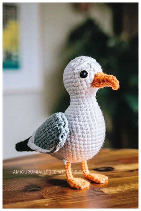 Seagull Knitting Pattern, Crochet Seagull Free Pattern, Amigurumi Seagull, Seagull Crochet, Crochet Bird, Crochet Bird Patterns, Crochet Birds, Amigurumi Elephant, Crochet Amigurumi Free