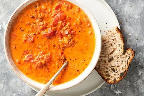 Lentil Tomato Soup Recipe Lentil Tomato Soup, Nyt Recipes, Tomato Lentil Soup, Vegetarian Comfort Food, Tomato Soup Recipe, Quick Pasta, Shrimp And Vegetables, Cold Weather Food, Slow Cooker Bbq