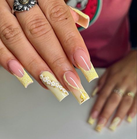 Yellow Acrylic Nails Coffin, Overlay Nails, Long Acrylic Nail Designs, French Tip Acrylic Nails, Cute Acrylic Nail Designs, Vibrant Nails, Long Square Acrylic Nails, Bling Acrylic Nails, Summer Acrylic Nails