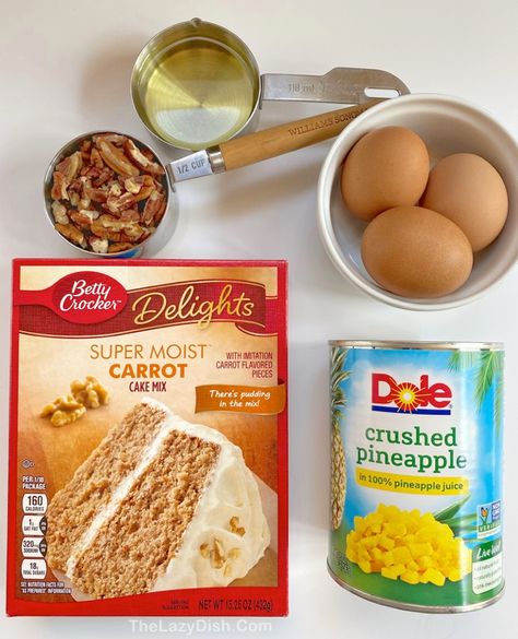 Easy Carrot Cake Muffins (Made With a Box of Cake Mix & Pineapple!) Betty Crocker Carrot Cake Mix Recipes, Betty Crocker Carrot Cake Recipe, Carrot Cake Box Mix Add Ins, Box Carrot Cake Recipe, Bingo Snacks, Betty Crocker Carrot Cake, Easy Carrot Cake Muffins, Poor Meals, Costco Muffins