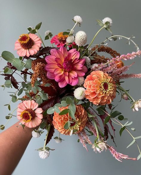 Summer Elopement Bouquet, Wild Flower Floral Arrangements, Early Spring Bouquet, Eclectic Wedding Bouquet, Late Summer Flower Arrangements, September Vibes, Elopement Flowers, October Flowers, Cut Flower Farm