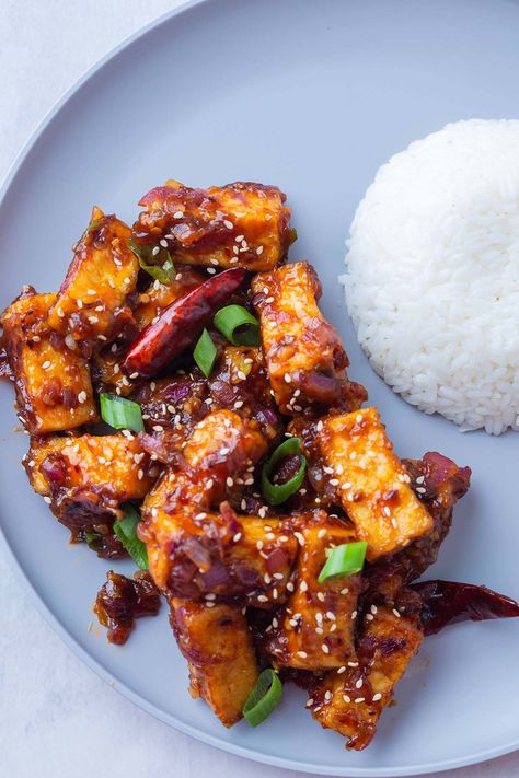 Sweet Chili Tofu Air Fryer, Savory Vegan Meals, Chili Tofu, Air Fried Tofu, Tofu Chili, Homemade Sweet Chili Sauce, Air Fryer Vegan, Chili Fries, Diner Ideas