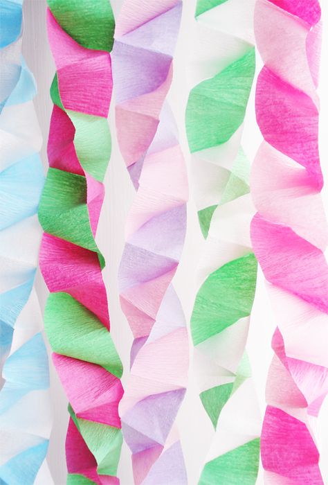 Different Ways To Hang Streamers, Streamers For Birthday Party, Tissue Paper Streamers, Decorating With Streamers Ideas, Outdoor Streamer Decorations, How To Decorate With Crepe Streamers, Party Streamers Ideas, How To Decorate With Streamers Easy, How To Use Streamers To Decorate