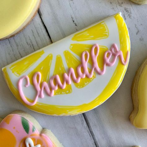 Emily on Instagram: “Such a refreshing vibe with this set! I love anything lemon, especially lemons with pink accents. Fun fact: when I was pregnant with my…” Frosted Sugar Cookies, Miss To Mrs, Bridal Shower Cookies, Sugar Cookie Frosting, Pink Accents, Bridal Shower Theme, Bridesmaid Proposal, Fun Fact, Engagement Party