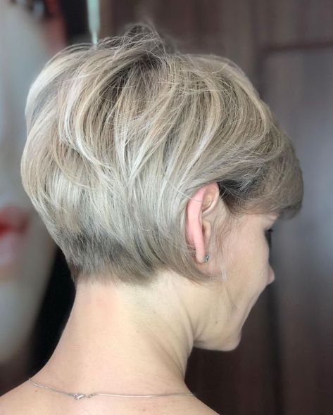 Long Pixie Bob Haircut, Tiny Braids, Long Pixie Bob, Tapered Pixie, Undercut Bob Haircut, Bob Ideas, Black Bob Hairstyles, Undercut Bob, Pixie Bob Haircut