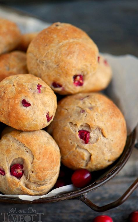 Easy Cranberry Yeast Rolls Pumpkin Cranberry Bread, Cranberry Pumpkin, Cranberry Bread Recipes, Yeast Rolls Recipe, Fall Party Food, Mom On Timeout, Gluten Free Sides Dishes, Cranberry Bread, Biscuit Rolls