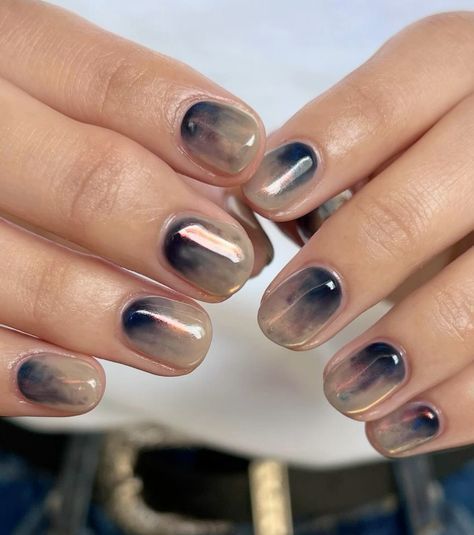 Glossy Nails, Gray Ombre, Nails Glossy, Fall Manicure, Fall Nail Trends, Pumpkin Nails, Sweater Nails, Seasonal Nails, Nail Salons