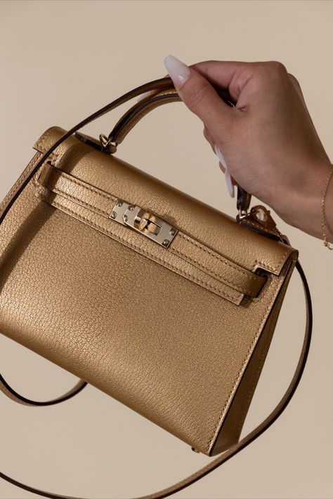 Hermès Mini Kelly 20 Chevre Metallic Gold with PBHW Mini Kelly, Personal Shopper, Metallic Gold, Luxury Bags, Gold Metal, Moon, Gold