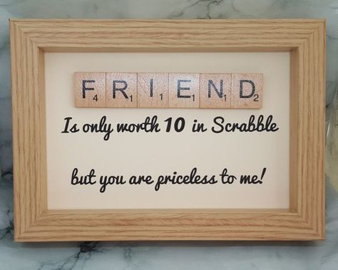 Diy Friend, Scrabble Letter Crafts, Scrabble Tile Art, Scrabble Tile Crafts, Scrabble Crafts, Diy Gift For Bff, Scrabble Frame, Scrabble Art, Birthday Friend